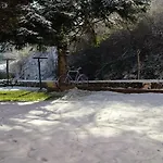 Rez De Jardin En Bordure De Ruisseau Appartement Le Bonhomme