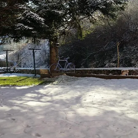 Rez De Jardin En Bordure De Ruisseau דירה לה בונהום
